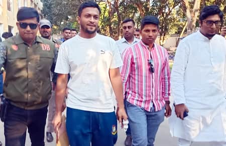 নিজের ভুল স্বীকার করলেন সাকিব