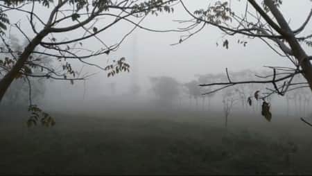 দেশের অন্যান্য অঞ্চলের চেয়ে তেঁতুলিয়ায় এত শীত কেন