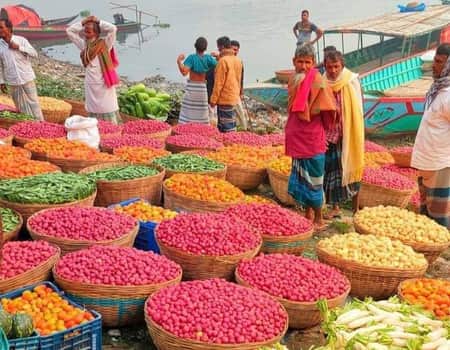 এক দিনে বেচা-কেনা ৪২ হাজার কেজি সবজি