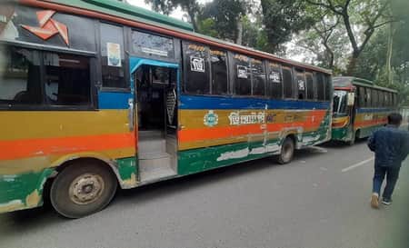 ঢাকা কলেজের শিক্ষার্থীরা