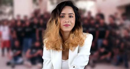 ২টি কম্পিউটার ভাড়া নিয়ে ব্যবসা শুরু, আজ ১০০ কোটি টাকার মালিক এই মেয়ে মেয়ে