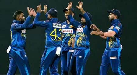 ফিরেই হাসারাঙ্গার ৭ উইকেট, সিরিজ জিতল শ্রীলঙ্কা সিরিজ জিতল শ্রীলঙ্কা