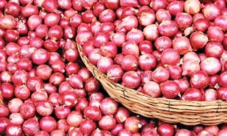 ফের কেজিতে ১৫ টাকা বাড়লো দেশি পেঁয়াজের দাম