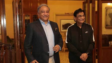 পাপন ও বাফুফে সভাপতি কাজী সালাউদ্দিন