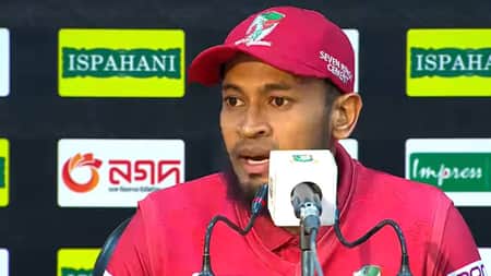 সাকিবের আউটে তামিমের ব্যাঙ্গাত্মক উদযাপন, যা বললেন মুশফিক