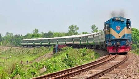ট্রেন