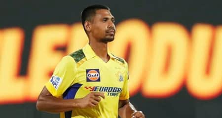 দিল্লির বিপক্ষে বল হাতে আজ বিবর্ণ মোস্তাফিজ মোস্তাফিজ