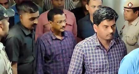 দিল্লির মুখ্যমন্ত্রী কেন গ্রেফতার হলেন arvind kejriwal delhi