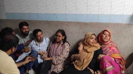 আর কখনও রেস্টুরেন্টে খেতে আসব না : জীবিত অবস্থায় উদ্ধার হওয়া এক নারী