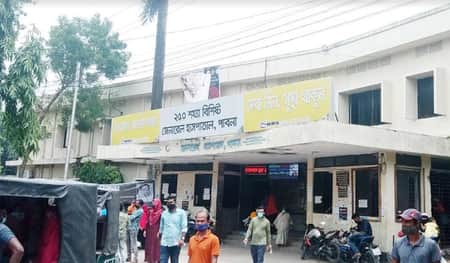 মেয়ের মৃত্যুর খবর শুনে স্ট্রোক করে মারা গেলেন মা