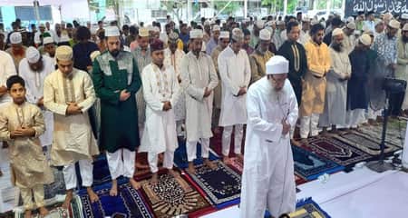 তারাবিহ নামাজের দোয়া কখন পড়তে হয়? কিভাবে পড়তে হয়? tarawih-namaz-ar-dua