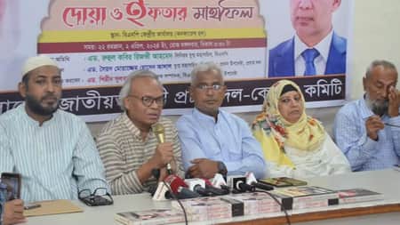 এ দেশে গণমাধ্যমের সঙ্গে বাকশালও আছে : রিজভী