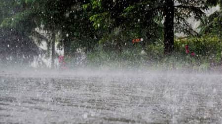 ৪০০ মিলিমিটার পর্যন্ত বৃষ্টির সম্ভাবনা, সিলেটে বন্যার আশঙ্কা Heavy Rain