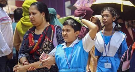 সব প্রাথমিক বিদ্যালয় যতদিনের জন্য বন্ধ ঘোষণা School