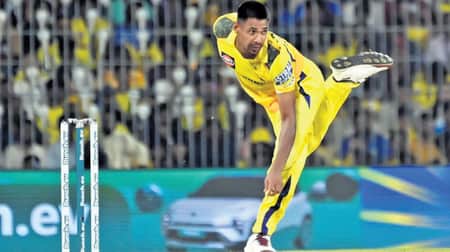 মুস্তাফিজের প্রশংসায় ইংলিশ কিংবদন্তি মাইকেল ভন মুস্তাফিজ