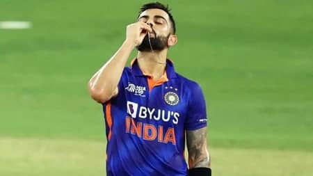 প্রথম ভারতীয় হিসেবে যে নজির গড়লেন কোহলি Virat Kohli