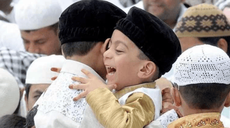 ঈদ সালামি দেওয়া কি জায়েজ? eid