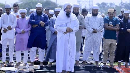 রাজধানীতে বৃষ্টির জন্য নামাজ আদায় namaz