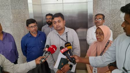 হাসপাতালের লিফটে আটকে রোগীর মৃত্যু, কথা বলেছে তদন্ত কমিটি হাসপাতালের লিফটে আটকে রোগীর মৃত্যু, কথা বলেছে তদন্ত কমিটি