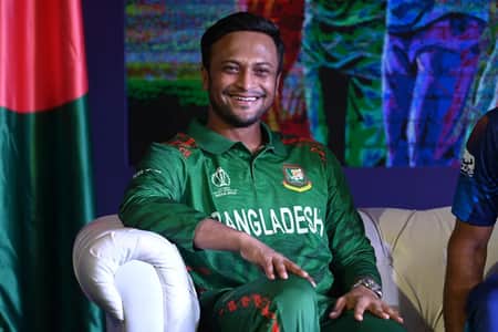 বিশ্বরেকর্ড গড়লেন সাকিব