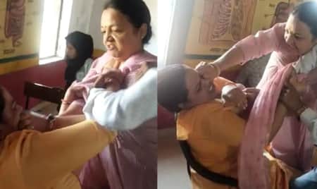 স্কুলে দেরি করে আসায় শিক্ষিকাকে ঘুষি মারলেন প্রতিষ্ঠানের অধ্যক্ষ Ghushi