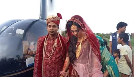 মায়ের স্বপ্নপূরণে হেলিকপ্টারে বউ আনলেন প্রবাসী যুবক Helicopter