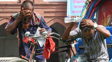 টানা তাপপ্রবাহে পুড়ছে দেশ, ভাঙল ৭৬ বছরের রেকর্ড