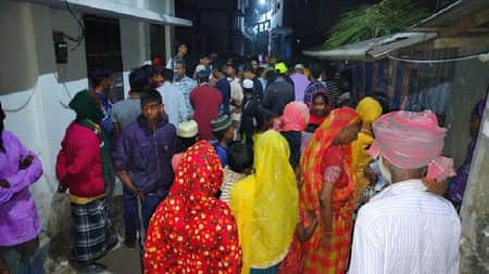 প্রেম করে বিয়ে: স্বামীকে হ ত্যা করে থানায় আত্মসমর্পণ স্ত্রীর