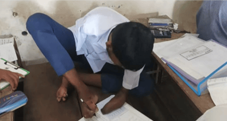 রফিকুলের জিপিএ-৫! পরীক্ষা দিয়েছেন পায়ে লিখে রফিকুল
