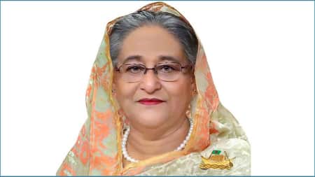 টুঙ্গিপাড়ায় পৌঁছেছেন প্রধানমন্ত্রী