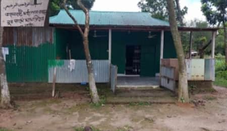 মসজিদের সভাপতির গরু কোরবানিতে দেরি করায় ইমামকে মারধর