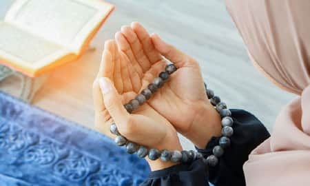 জিলহজ মাসের প্রথম ১০ দিন যে আমল করবেন