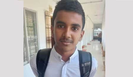 দুপুরে নিখোঁজ, সন্ধ্যায় পুকুরে ভেসে উঠলো শিক্ষার্থীর মরদেহ সাঈদ আল হোসাইন