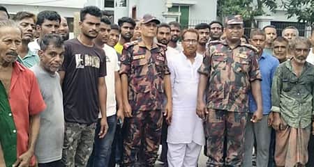 সীমান্তে গু.লি চালাতে পারে বিএসএফ, সতর্ক করে বিজিবির মাইকিং BGB