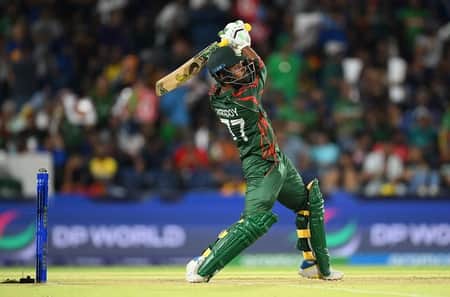 ২ উইকেটের জয়ে বিশ্বকাপে শুভসূচনা সাকিবদের