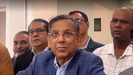 আইনমন্ত্রী