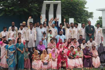 কুষ্টিয়ার বহল বাড়িয়া স্কুলের এসএসসি ১৯৯৯ ব্যাচের পুনর্মিলনী অনুষ্ঠিত