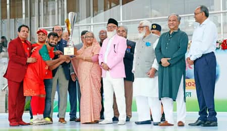 শেখ হাসিনা আন্তঃব্যাংক ফুটবল টুর্নামেন্টে চ্যাম্পিয়ন ইসলামী ব্যাংক