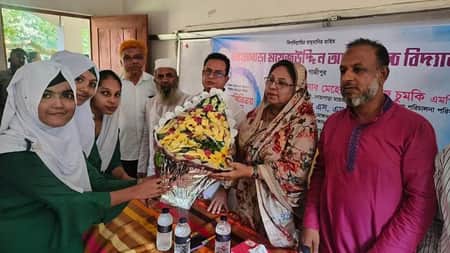সচেতনভাবে পরিচালনা করলে জীবনটা সুন্দর হবে: চুমকি চুমকি