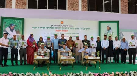 গণপূর্তমন্ত্রী