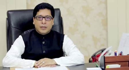 জনপ্রশাসনমন্ত্রী