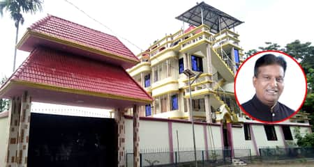 ছিলেন মুদি দোকানের কর্মচারী, আ. লীগের পদ পেয়েই গড়েছেন সম্পদের পাহাড়