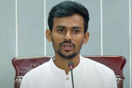‘আনসার ক্যু’ উল্লেখ করে উপদেষ্টা আসিফের কড়া হুঁশিয়ারি Asif