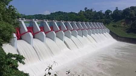 রাতে খুলছে না কাপ্তাই বাঁধ, পানি ছাড়ার সিদ্ধান্ত পরিবর্তন Kaptai Dam