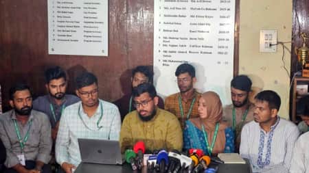 ‘স্বাস্থ্য পুলিশ’ গঠনের চিন্তা বৈষম্য বিরোধী ছাত্র আন্দোলনের Students