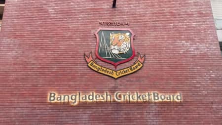 বিসিবিতে পরিবর্তন দেখতে চান ক্রিকেটাররা cri