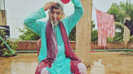 দুধ দিয়ে গোসল করে দল ছাড়লেন আ.লীগ নেতা আওয়ামী লীগ নেতা মাসুদ