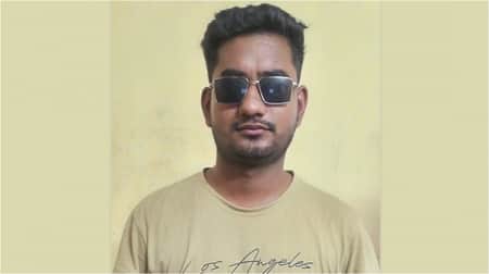 টাকার অভাবে অন্ধ হওয়ার পথে সাকিব-ভক্ত এই শিক্ষার্থী কলেজশিক্ষার্থী