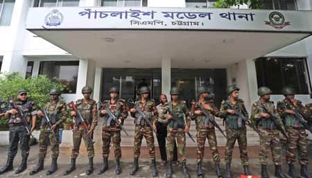 ৫৮ জেলার আইন-শৃঙ্খলা পরিস্থিতি নিয়ন্ত্রণে সেনাবাহিনী