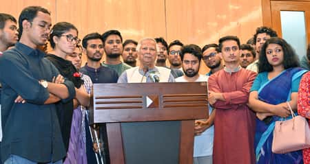 অন্তর্বর্তী সরকারের কাজে সম্পৃক্ত হচ্ছে শিক্ষার্থী প্রতিনিধিরা